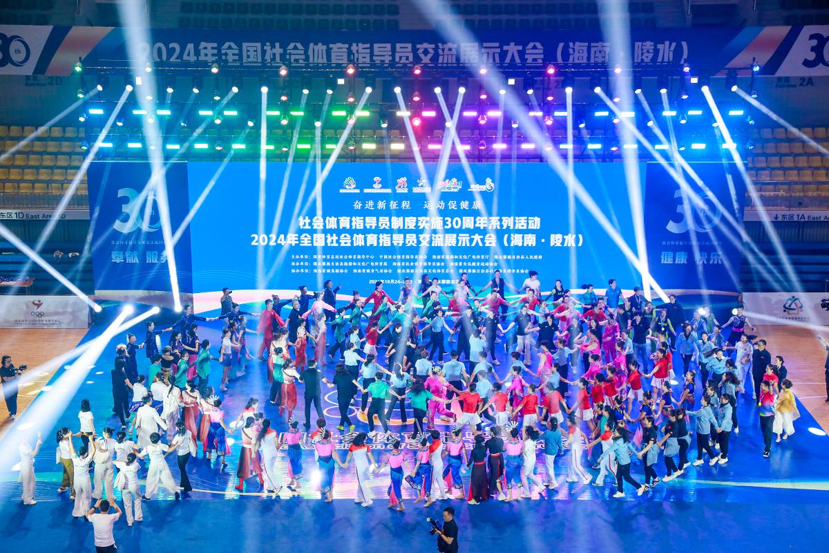 FIFPro最佳阵入围次数榜：梅西17次居首，姆巴佩6次进入前十