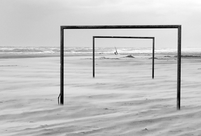 曼联中场组织乏力